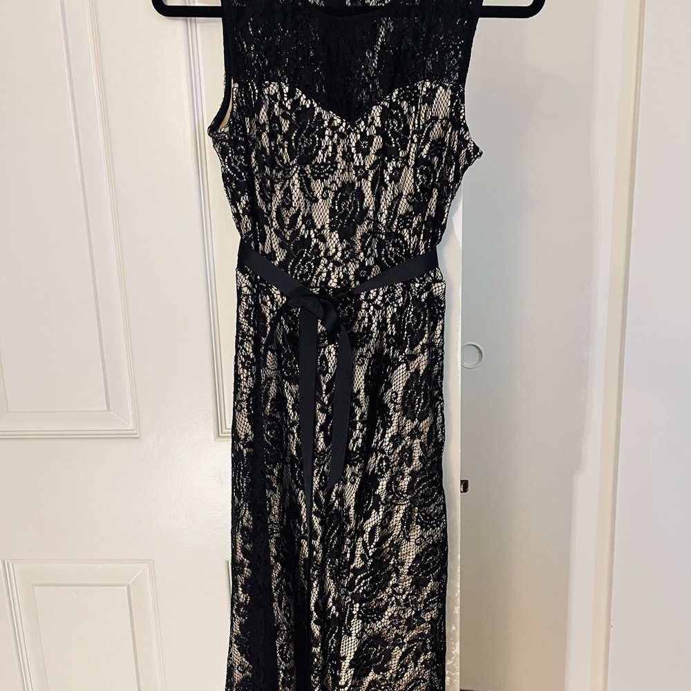 NWT Soprano Black and Cream Lace Dress
